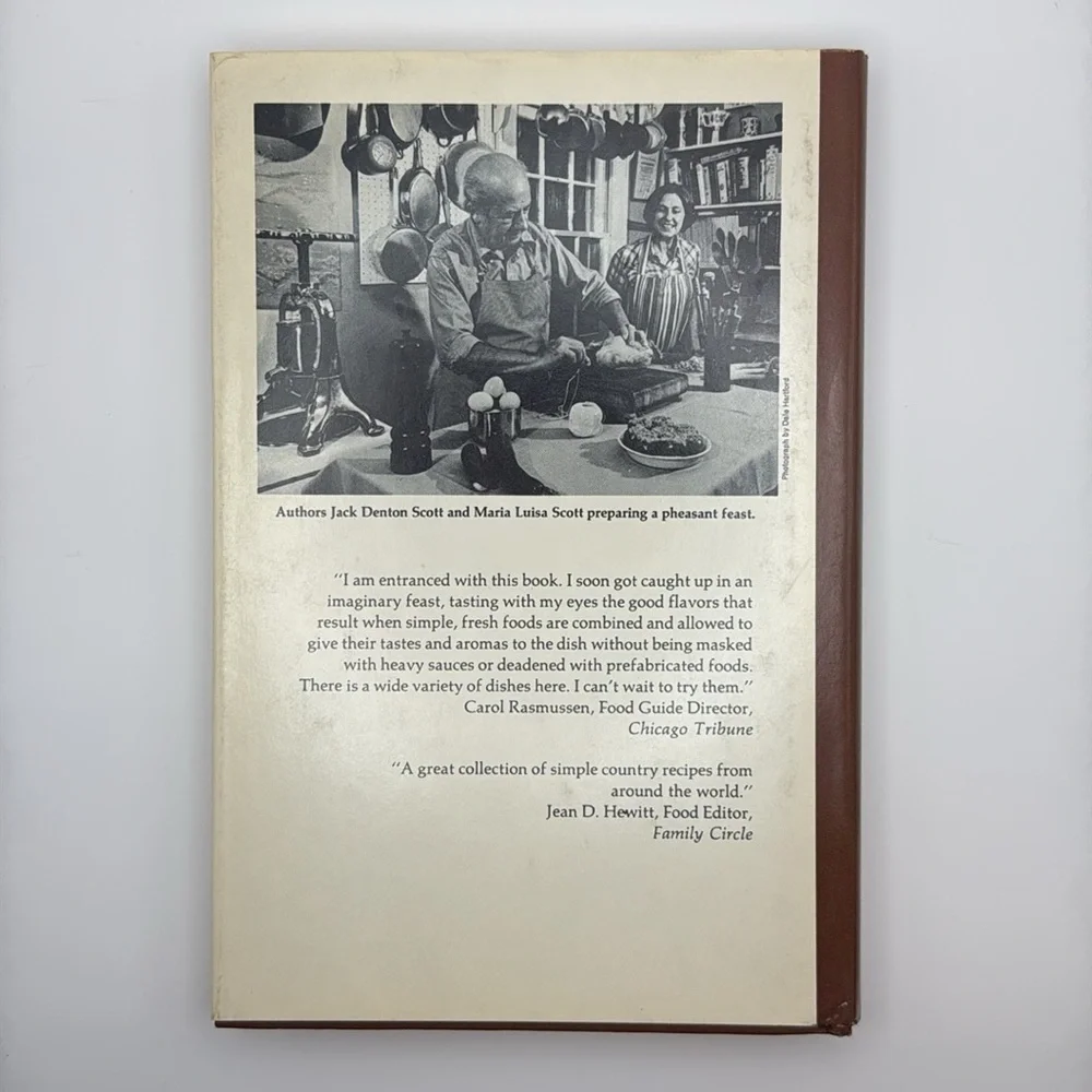 1st Ed 76’ Cook Like A Peasant Eat Like a King Cookbook‎